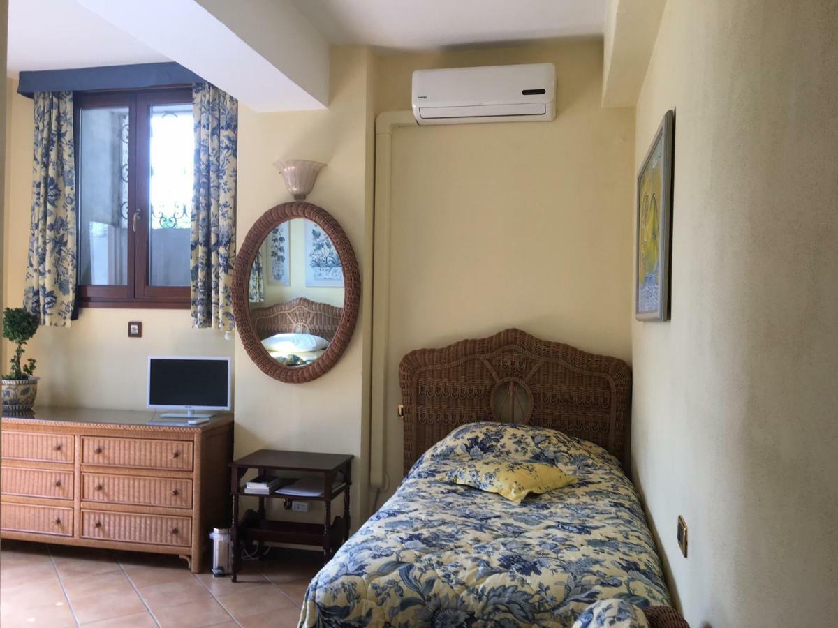 Villa Castiglioni Apartment 라글리오 외부 사진